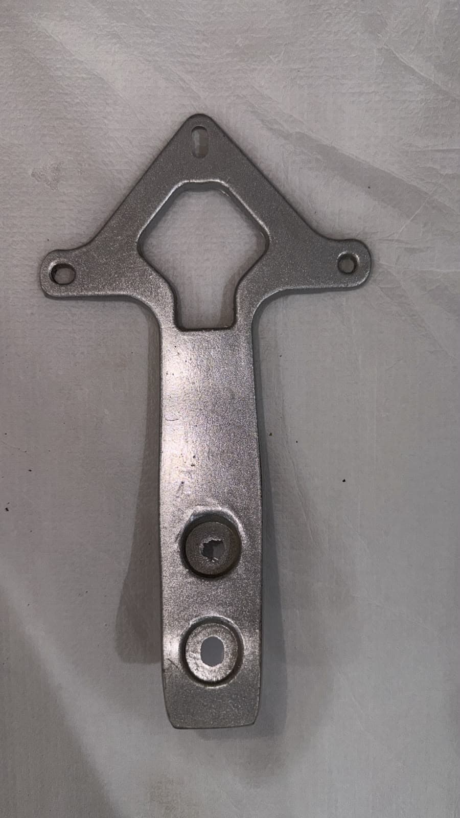 Suporte Ferro 3 Parafusos Encosto — EX10